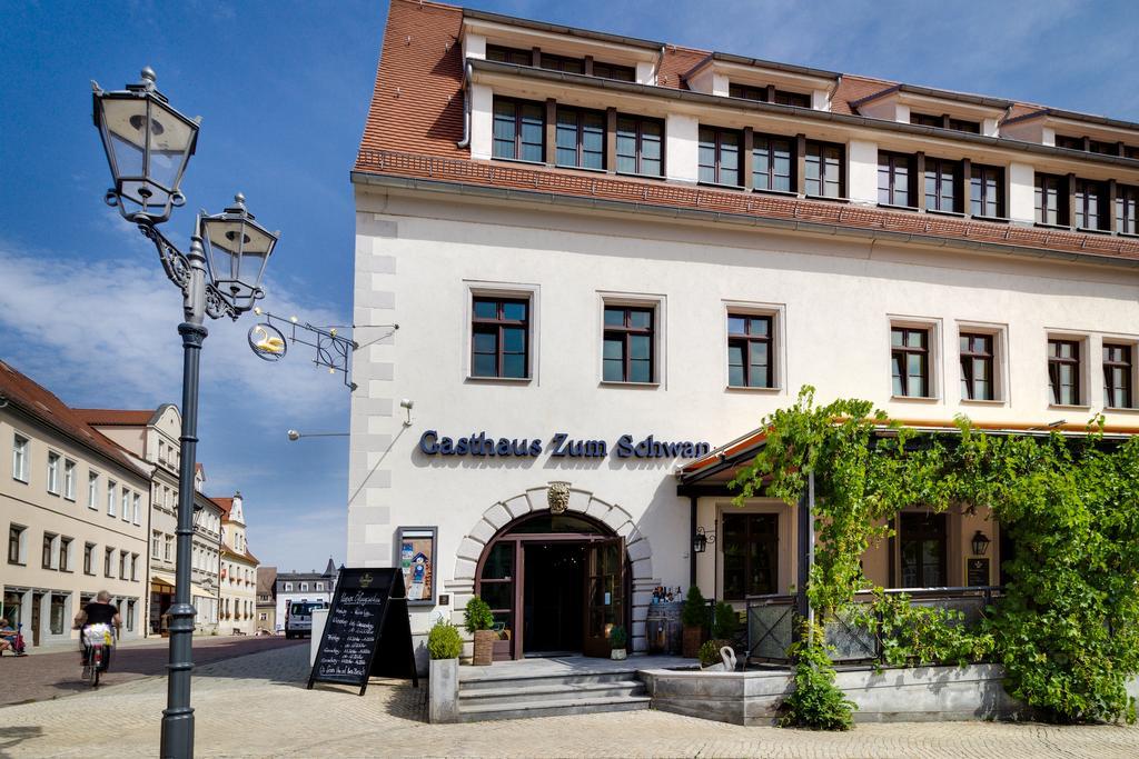 Hotel Gasthaus Zum Schwan Oschatz Exterior foto